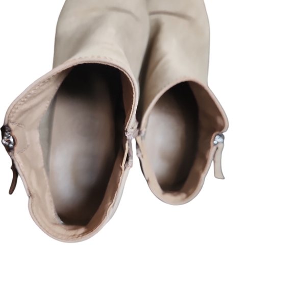 Ankle Boots - Picture 5 of 7